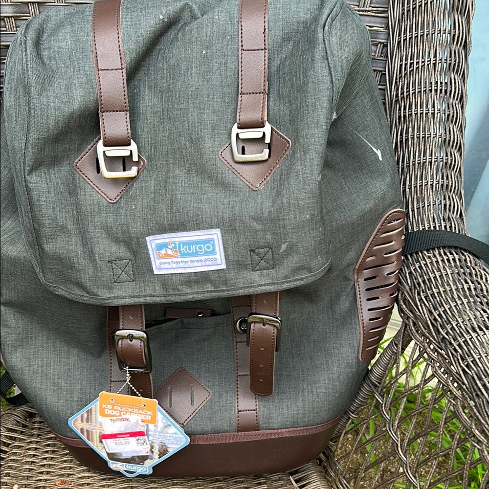 Kurgo Gray and Brown Men's Backpack